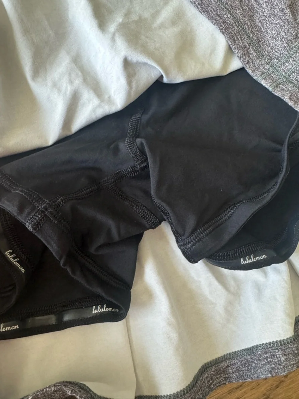 lululemon athletica Heather Gray Skater Skirt with Black Waistband - Picture 6 of 9